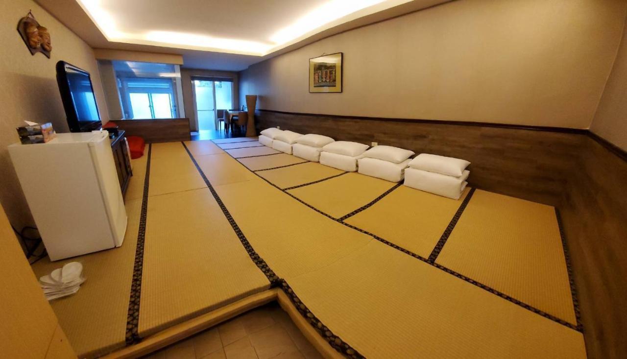 Hotspring World Wulai Hotel Exterior foto