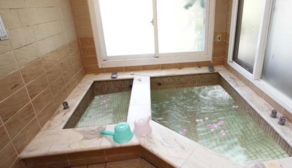 Hotspring World Wulai Hotel Exterior foto